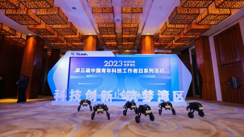 OA协同办公优缺点解析：企业数字化转型新篇章